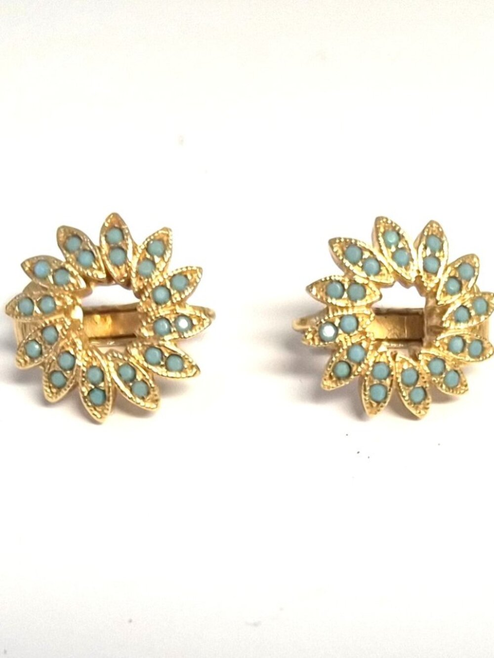 VTG D’Orlan Gold Tone Seafoam Crystal Wreath Clip-on Earrings Mediterranean Boho